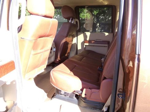 Used 2012 Ford F350 King Ranch w/ King Ranch w/Chrome Pkg image 23