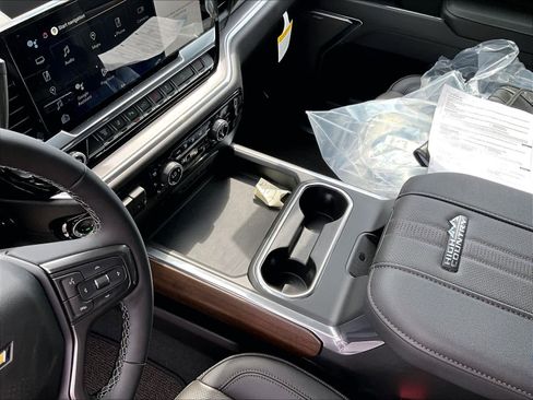 New 2026 Chevrolet Silverado 3500 High Country w/ High Country Premium Package AWD/4WD image 14