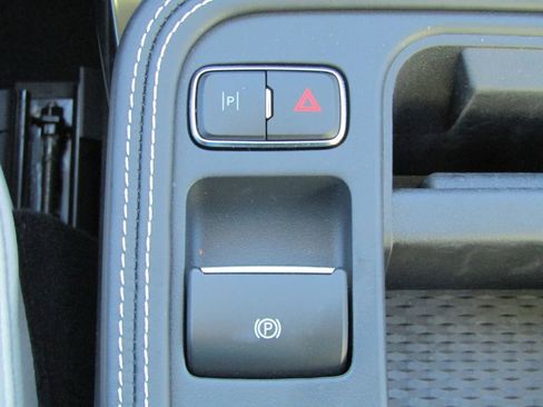 Used 2025 Ford Mustang Mach-E Premium image 29