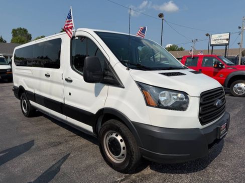 Used 2018 Ford Transit 350 XL RWD image 4
