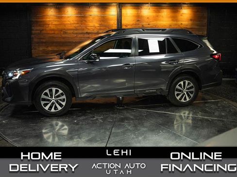 Used 2023 Subaru Outback Premium AWD/4WD image 1