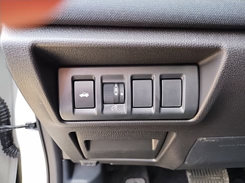 Used 2025 Subaru Legacy Premium w/ Popular Package #1A image 22