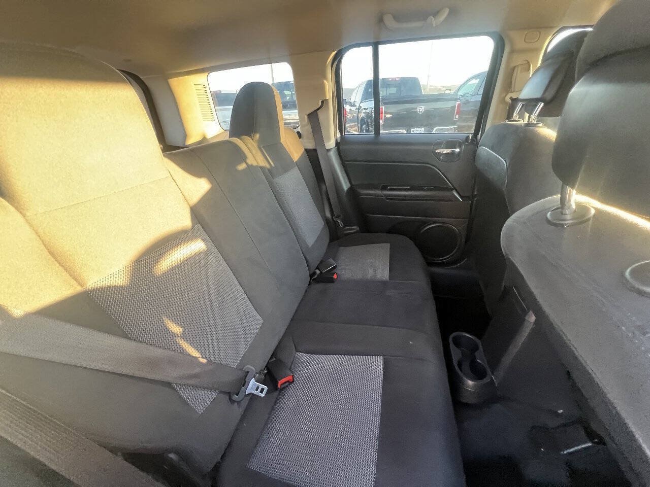 Used 2015 Jeep Patriot Sport w/ Power Value Group FWD image 8