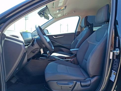Used 2023 Kia Niro LX FWD image 13