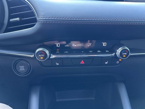 New 2025 MAZDA MAZDA3 s image 38