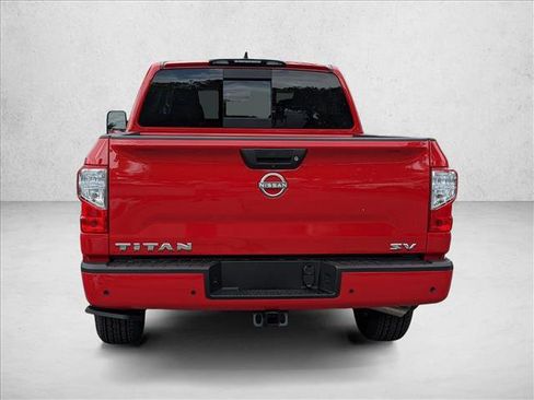 Certified 2024 Nissan Titan SV w/ SV Convenience Package image 7