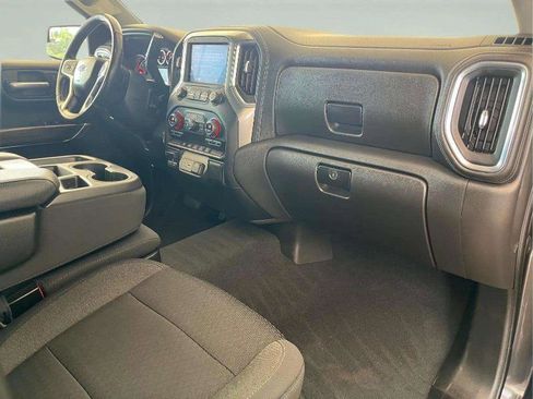 Used 2021 Chevrolet Silverado 1500 RST AWD/4WD image 11
