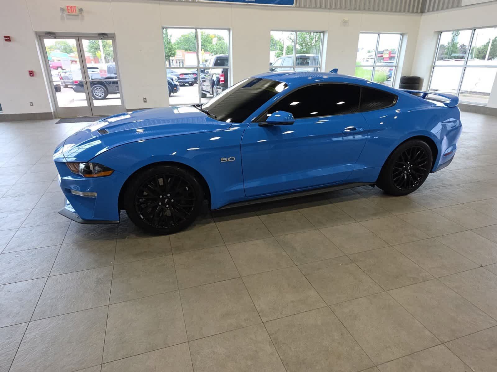 Used 2022 Ford Mustang GT Premium w/ GT Performance Package RWD image 14