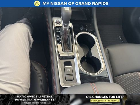 New 2025 Nissan Altima 2.5 SR image 21