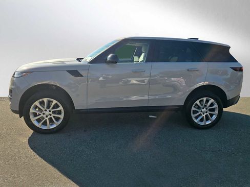 Used 2024 Land Rover Range Rover Sport SE image 6