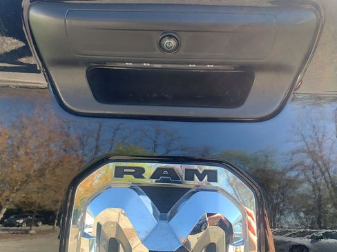 Used 2024 RAM 2500 Big Horn AWD/4WD image 11