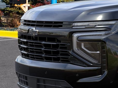 New 2026 Chevrolet Suburban RST image 13
