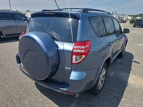 Used 2011 Toyota RAV4 Limited w/ Limited Extra Value Pkg AWD/4WD image 5