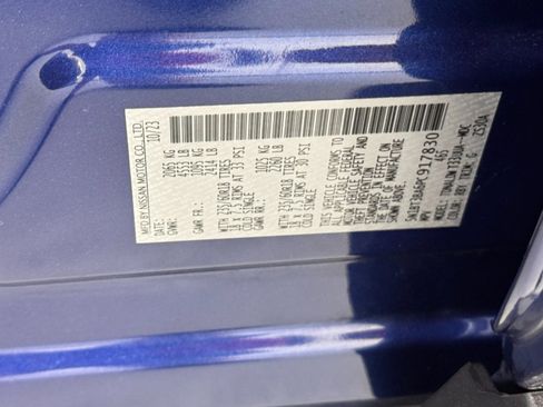 Used 2023 Nissan Rogue SV image 41