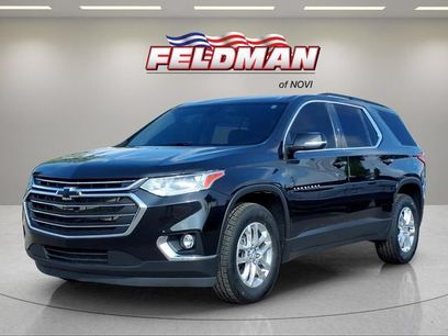 Used 2021 Chevrolet Traverse LT