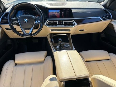 Used 2019 BMW X5 xDrive40i w/ Convenience Package image 9