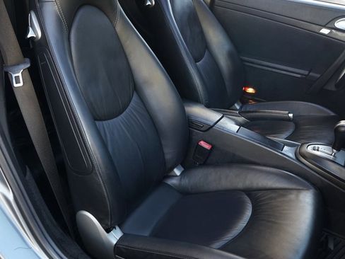 Used 2005 Porsche 911 Carrera image 10