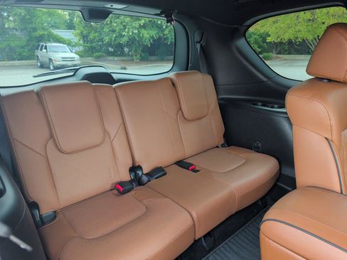 Certified 2024 INFINITI QX80 Sensory AWD/4WD image 14