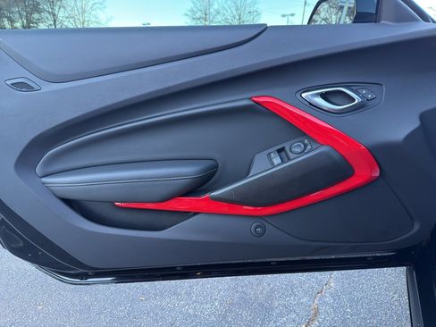 Used 2021 Chevrolet Camaro SS image 24