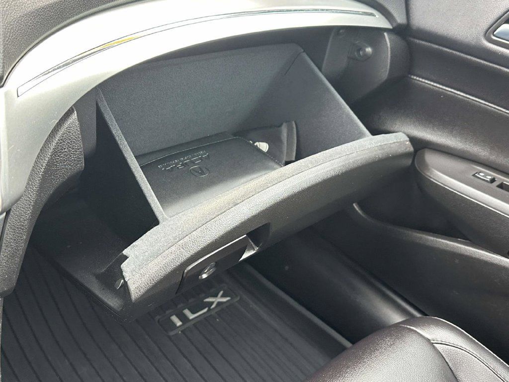 Used 2019 Acura ILX FWD image 33