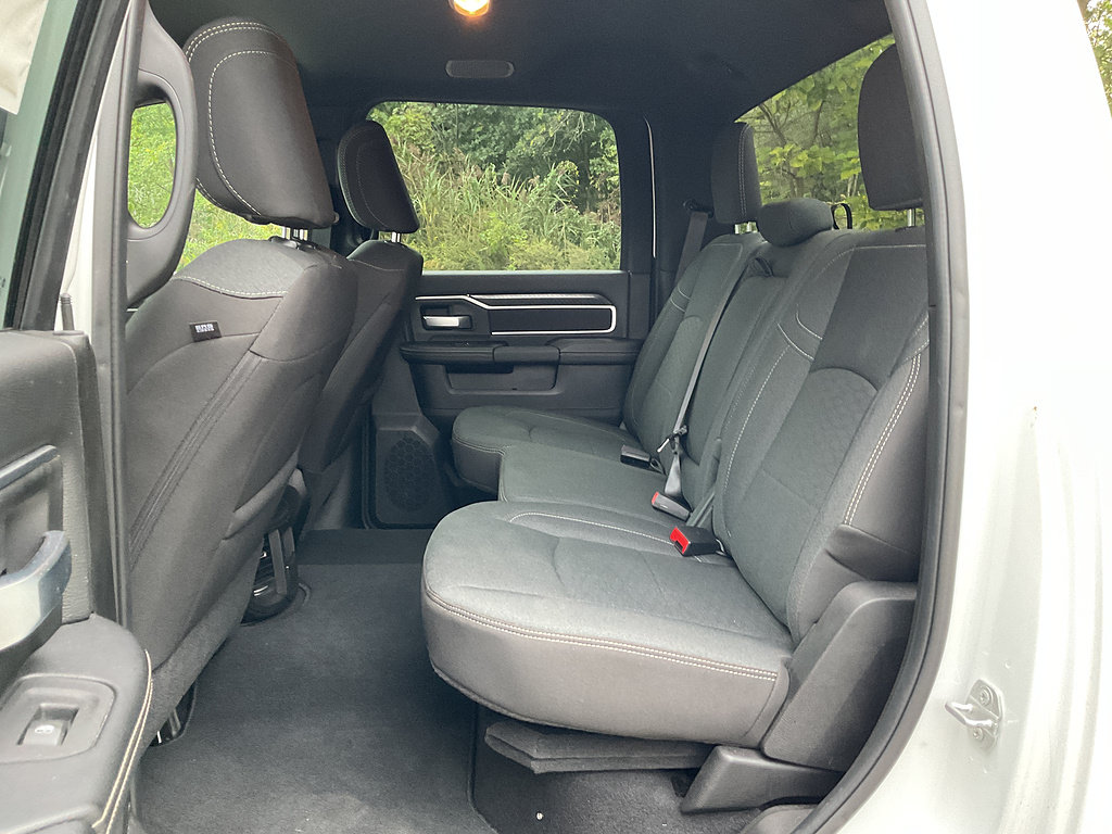 Used 2026 RAM 2500 Big Horn AWD/4WD image 9
