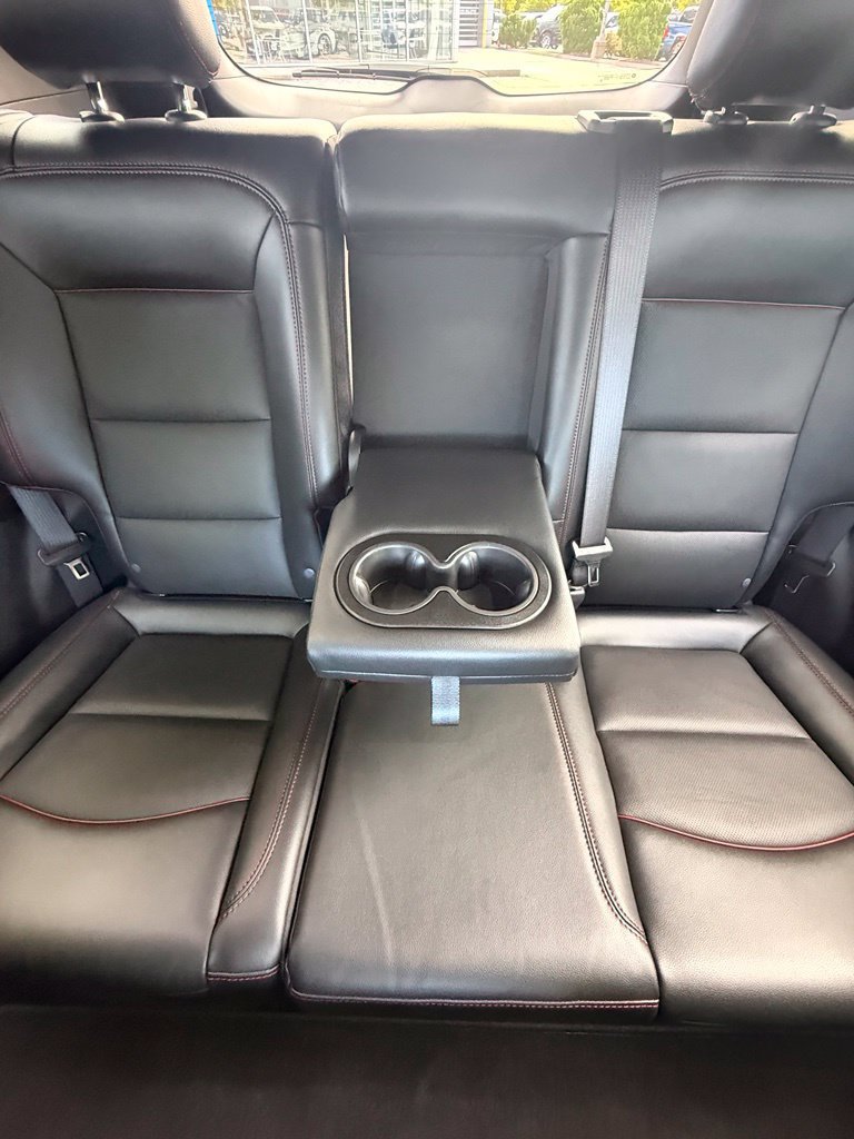 Used 2023 Chevrolet Equinox RS w/ RS Leather Package AWD/4WD image 27
