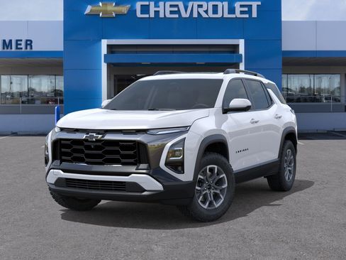 New 2026 Chevrolet Equinox ACTIV w/ Convenience Package III AWD/4WD image 54