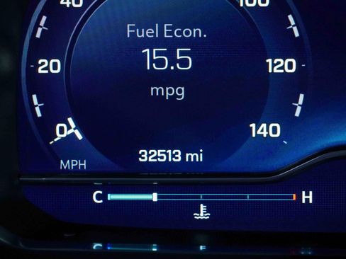 Used 2024 Chevrolet Tahoe Z71 w/ Luxury Package image 21