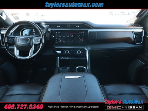 Used 2024 GMC Sierra 3500 Denali w/ Denali Reserve Package image 10