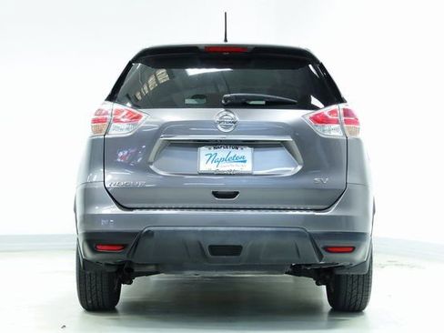 Used 2016 Nissan Rogue SV image 7