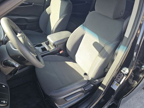 Used 2020 Kia Sorento AWD V6 image 6