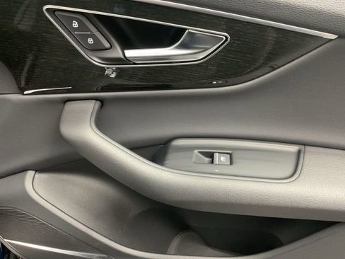 Used 2022 Audi Q7 3.0T Premium Plus image 32