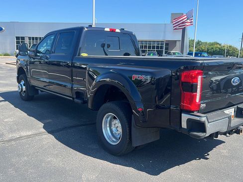 Used 2024 Ford F350 Lariat w/ Lariat Ultimate Package AWD/4WD image 12