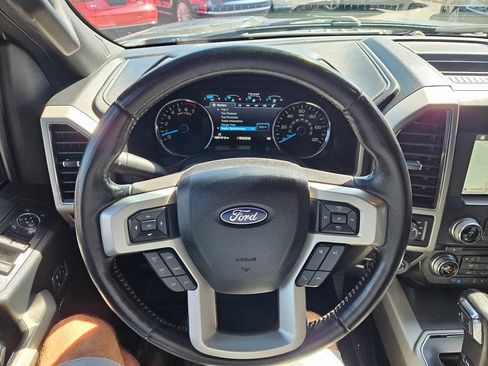 Used 2017 Ford F150 Lariat AWD/4WD image 12