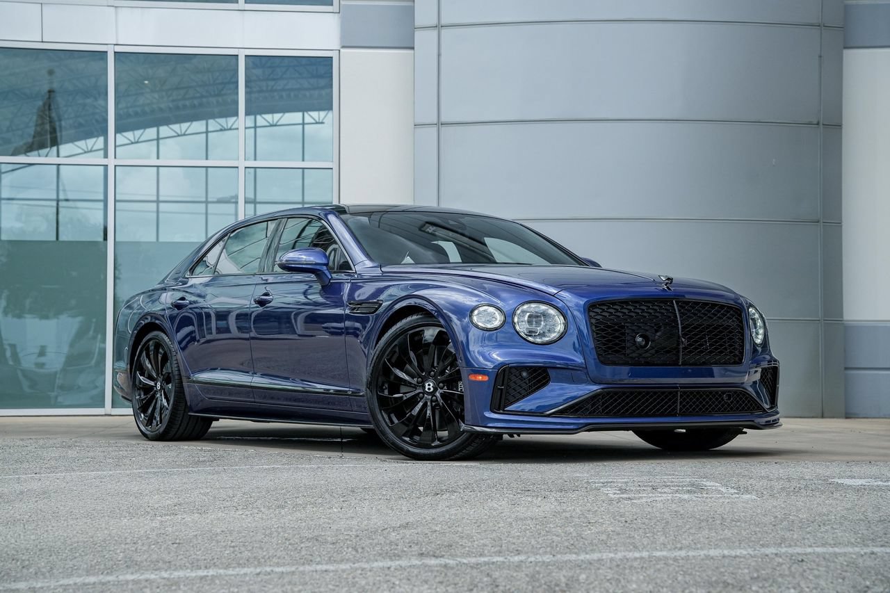 Used 2025 Bentley Flying Spur Plug-In Hybrid AWD/4WD image 1