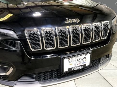 Used 2019 Jeep Cherokee Limited AWD/4WD image 10