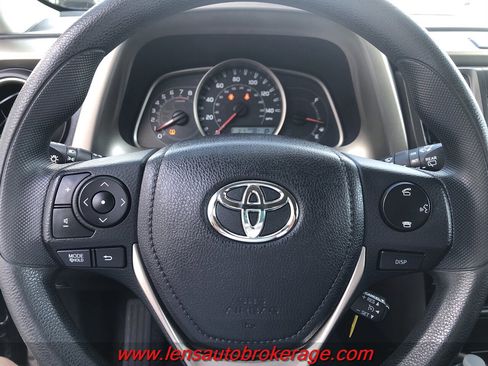 Used 2013 Toyota RAV4 XLE image 6