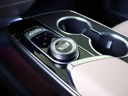 New 2026 Cadillac Lyriq V w/ LPO, Floor Liner Package image 22