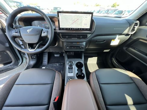 New 2026 Ford Bronco Sport Outer Banks w/ Outer Banks Tech Package+ AWD/4WD image 31