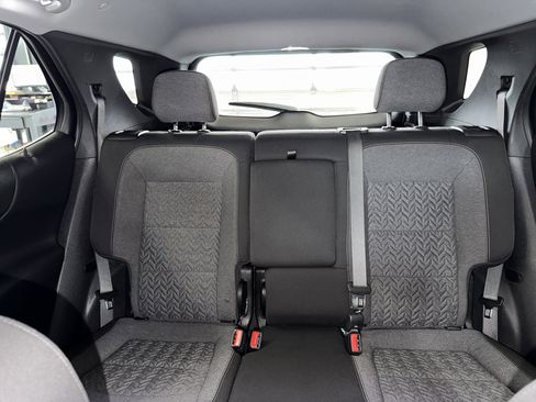 Used 2022 Chevrolet Equinox LT image 25