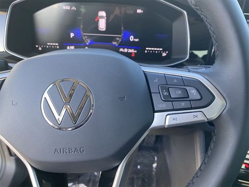 New 2025 Volkswagen Jetta SE image 21