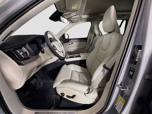 New 2026 Volvo XC90 T8 Ultra w/ Protection Package AWD/4WD image 22