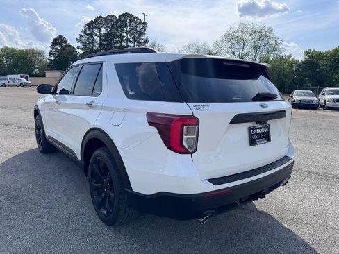 Certified 2024 Ford Explorer ST-Line w/ Class IV Trailer Tow Package AWD/4WD image 5
