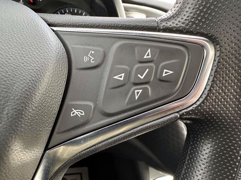 Used 2024 Chevrolet Malibu LT FWD image 17