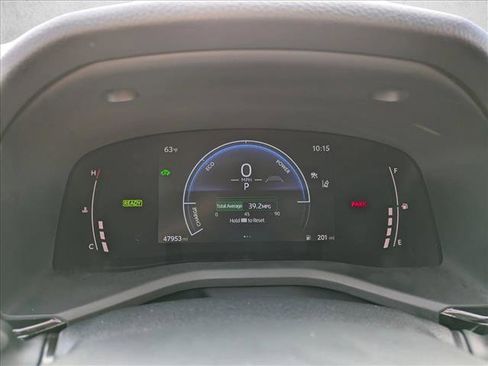 Used 2025 Toyota Camry LE image 10