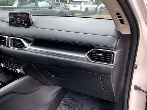 Used 2020 MAZDA CX-5 Touring FWD image 18