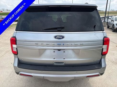 Certified 2024 Ford Expedition Max XLT image 9
