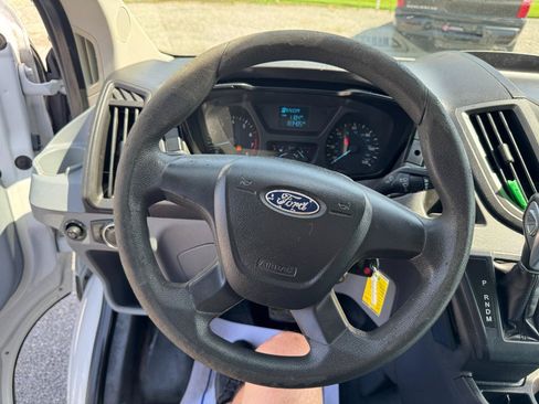 Used 2015 Ford Transit 150 130 Low Roof RWD image 26