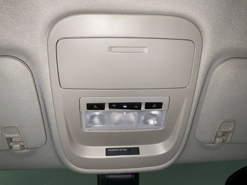 Used 2020 Chevrolet Colorado LT RWD image 21