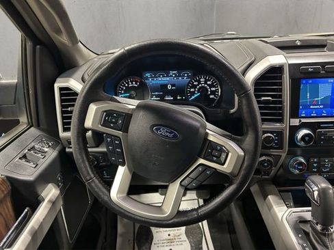 Used 2020 Ford F150 Lariat w/ Equipment Group 502A Luxury AWD/4WD image 14